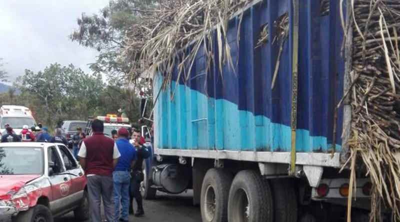 Chocan Tres Vehiculos En Puente Zapote 6 Heridos 5