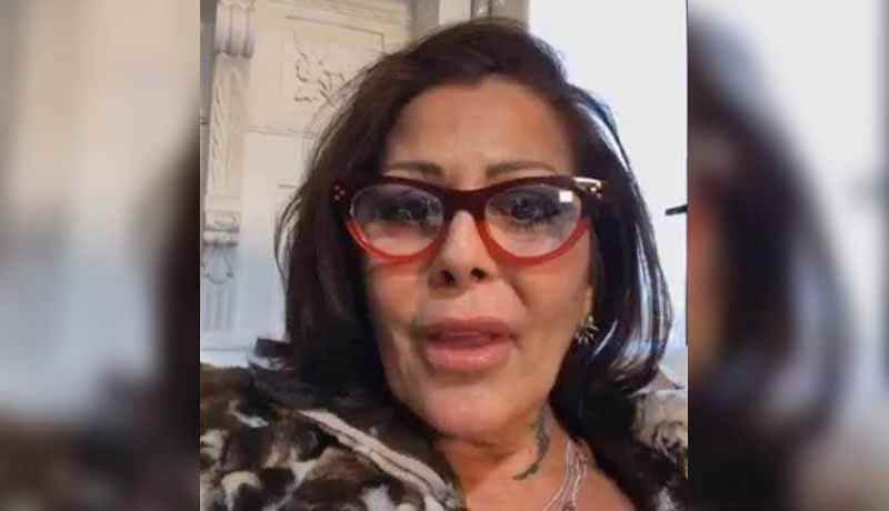 Critican Rostro De Alejandra Guzman Luego De Aparecer En Facebook Live