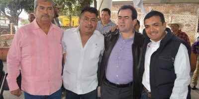 Reconoce Pepe Yunes Trabajo De Dirigentes De El Potrero