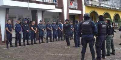 Revisan Acreditacion De Policias En Ixhuatlan