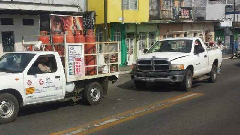 Camioneta Impacta A Repartidor De Gas En Avenida 1