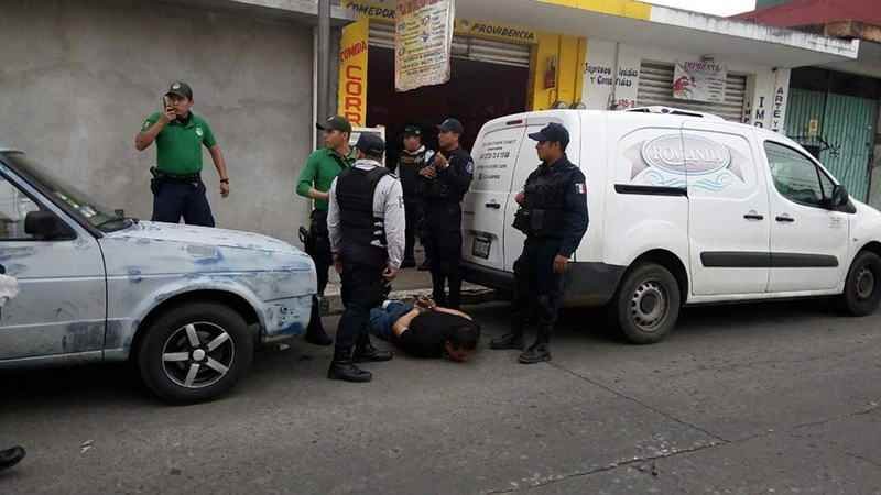 Capturan A 2 Sujetos Armados Tras Asalto A Negocio En Pleno Centro 3