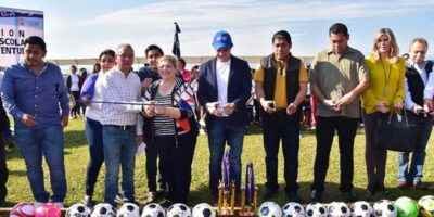 Inaugura Leticia Lopez Juegos Deportivos Escolares 5
