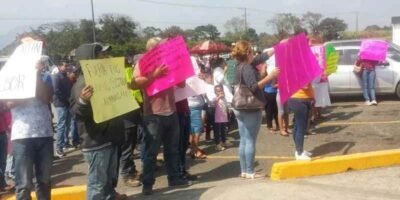 Planton En Penal La Toma Familiares Denuncian Extorsiones De Custodios 3