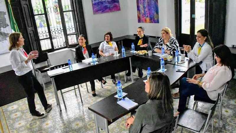 Alcaldesa Se Reune Con Integrantes De Fundacion Cihuatl