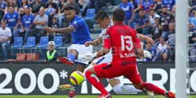 Cruz Azul Golea 5 0 A Tuzos De Pachuca 3