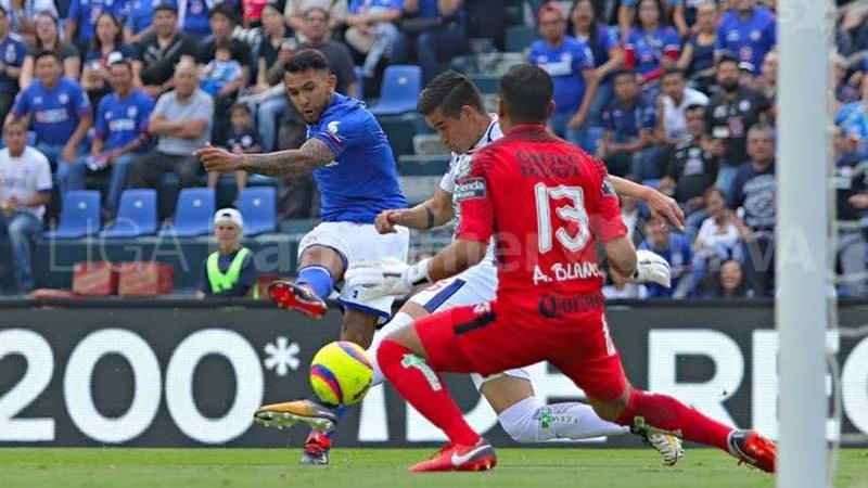 Cruz Azul Golea 5 0 A Tuzos De Pachuca 3