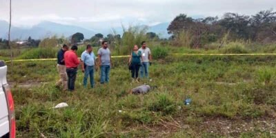 Hallan Ejecutado En Autopista Cerca De Amatlan