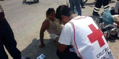 Mujer En Motocicleta Arrollada En Tierra Blanca