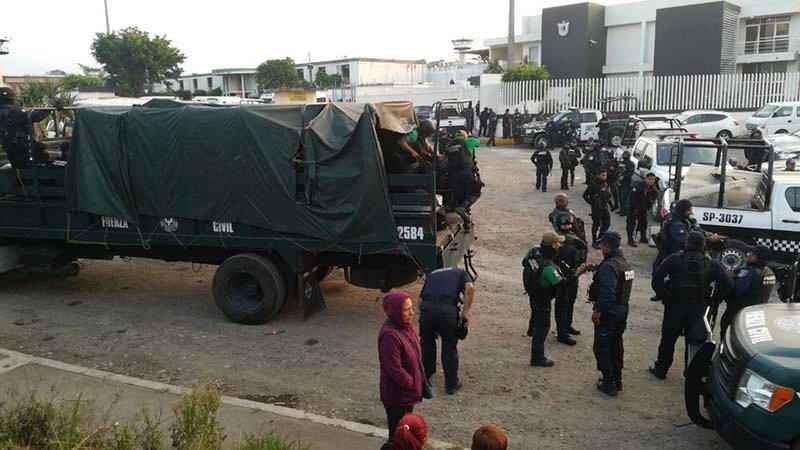 Son 6 Policias Muertos 6 Reos Heridos Y 4 Trasladados