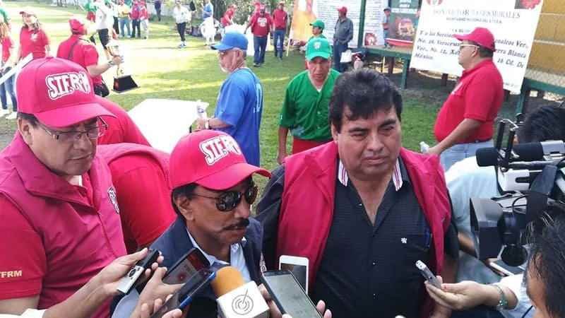 Armar A Ferrocarrileros Para Frenar Robos Victor Flores