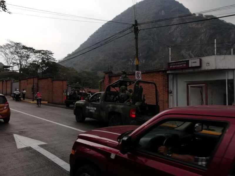 Cuitláhuac García huye de los medios de comunicación