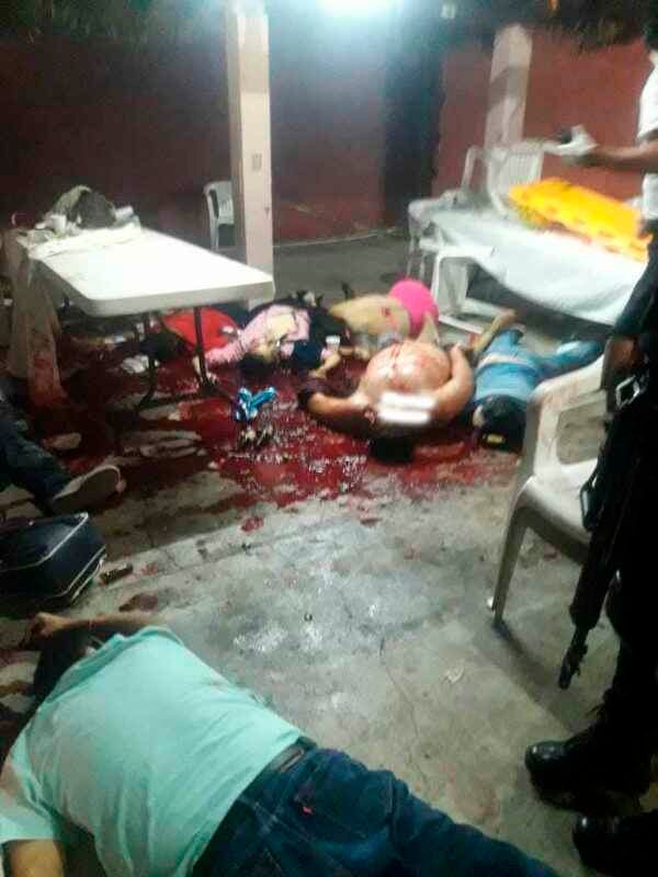 Masacre en Minatitlán: 13 muertos, entre ellos un niño
