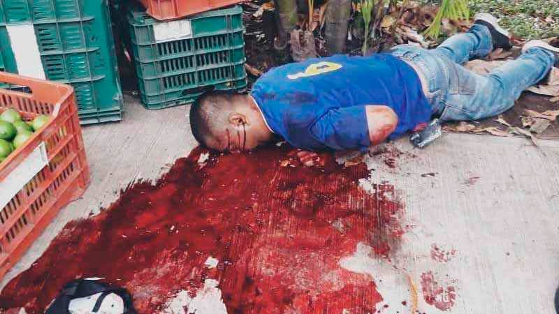 Grupo armado acribilla a campesinos en Coatepec; 2 muertos y 8 heridos