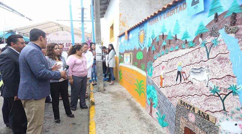 Inauguran mural pictográfico que fortalece identidad cultural en Jalacingo