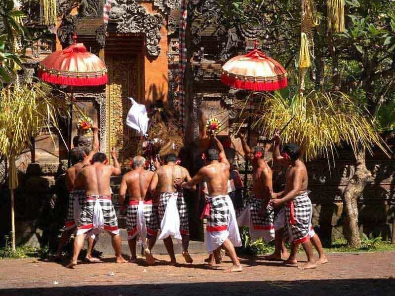 Las danzas balinesas