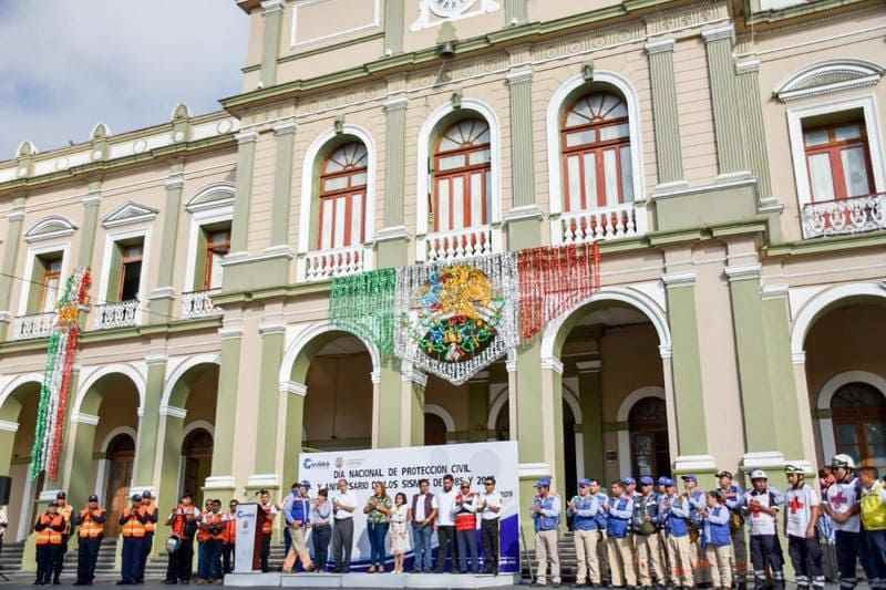 Con simulacro autoridades conmemoran Día Nacional de Protección Civil y sismos