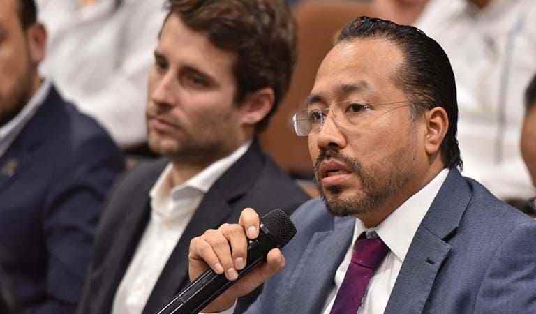 Recibe LXV Legislatura comparecencia del secretario de Gobierno, Eric Cisneros