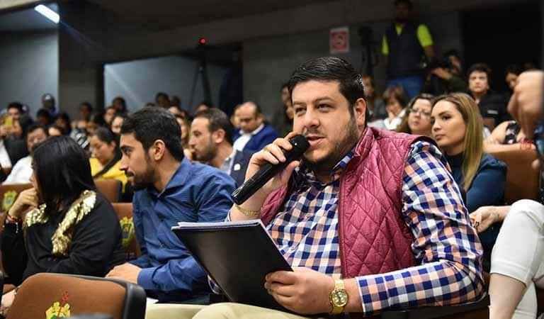 Recibe LXV Legislatura comparecencia del secretario de Gobierno, Eric Cisneros