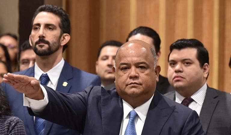 Recibe LXV Legislatura comparecencia del secretario de Gobierno, Eric Cisneros