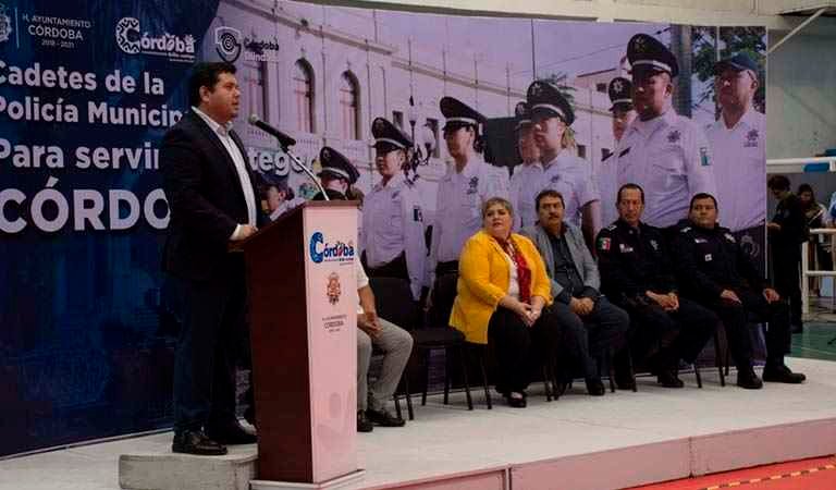Córdoba cuenta con 83 nuevos policías municipales