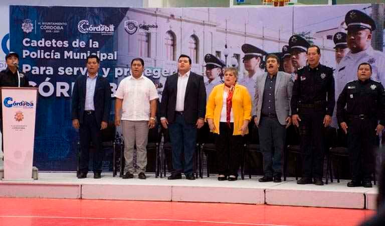 Córdoba cuenta con 83 nuevos policías municipales