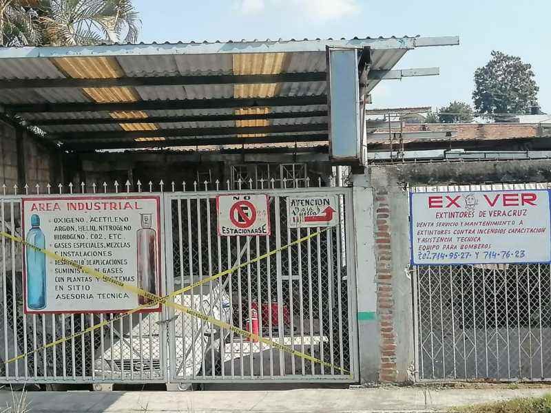 Se incendia taller de extintores en calle 41 y carretera a Amatlán