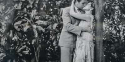 Escena de la película Puño de Hierro