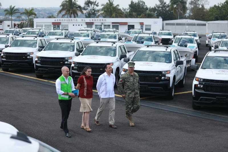 Recibe PC estatal equipo contra incendios, inundaciones y sismos