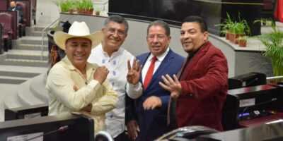 en sesion extraordinaria gomez cazarin confirma su liderazgo y capacidad de generar acuerdos