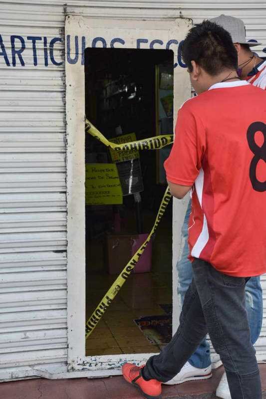 Autoridades municipales corroboran cierre de comercios no esenciales