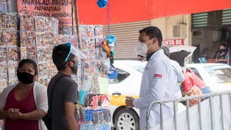 Se suman locatarios del mercado Revolución a acciones sanitarias por Covid