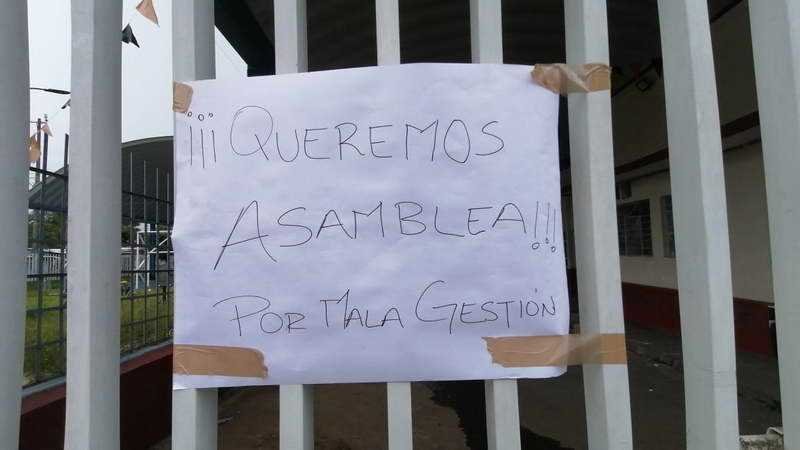 Obreros de San Miguelito toman Sección 26; exigen asamblea a su dirigente