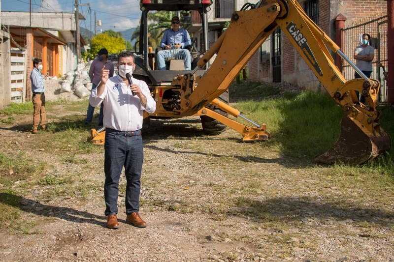 Ayuntamiento de Fortín inicia obras en colonia Las Gardenias