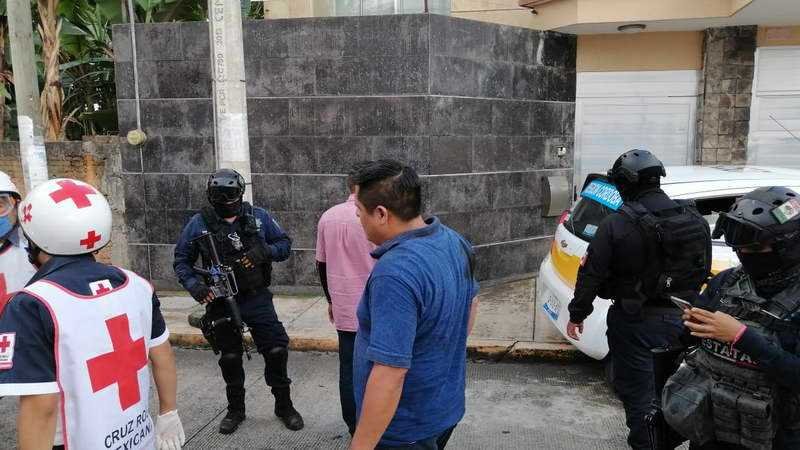 Adulto mayor lesiona a taxista en San Dimas