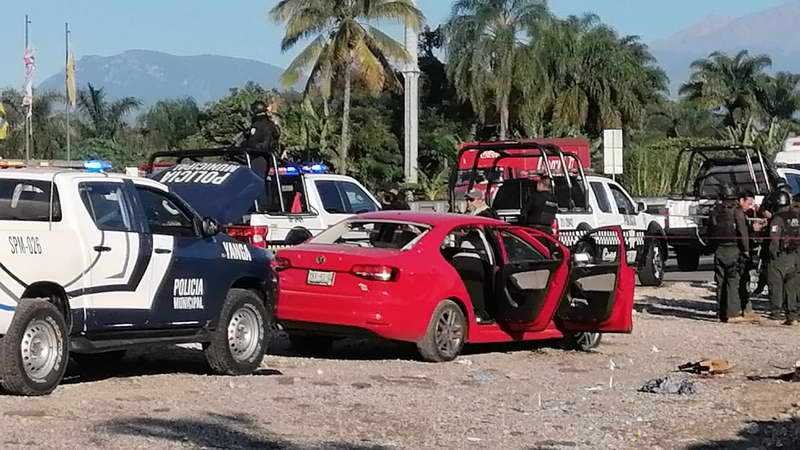 Enfrentamiento en autopista Veracruz-Córdoba: 4 detenidos, 3 de ellos heridos