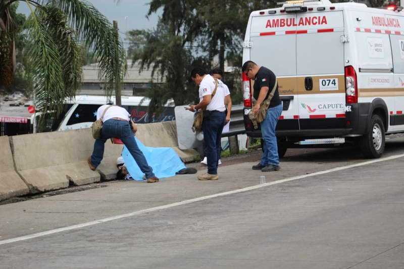 Asesinan a balazos a asesor de ventas de autobuses AU