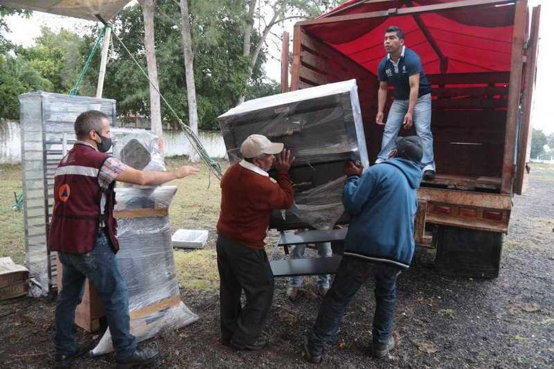 Entrega DIF Estatal Proyectos Productivos 2020 en la zona centro, para fomentar el desarrollo económico de 28 municipios