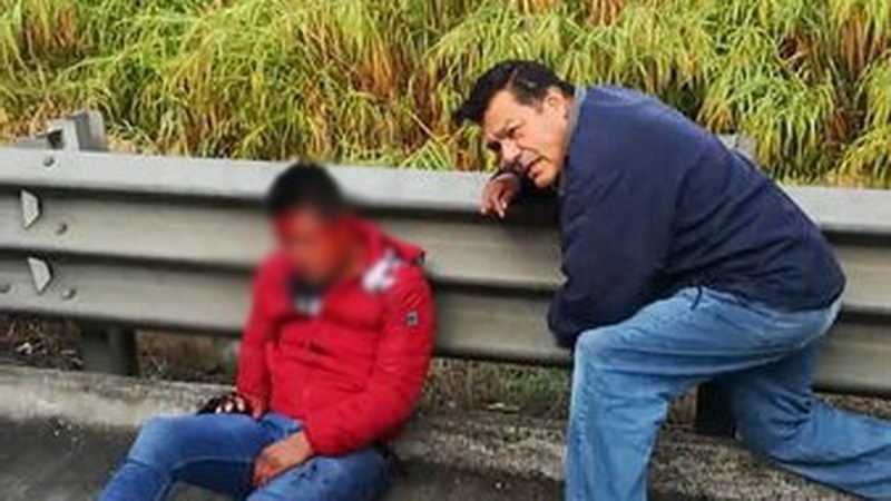 Muere taxista tras chocar en autopista Córdoba-Orizaba; dos personas más heridas