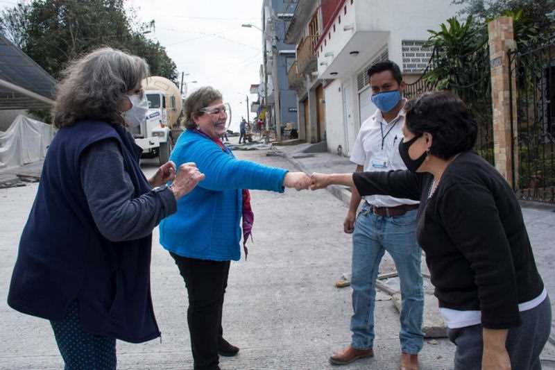 Mejora Ayuntamiento de Córdoba condiciones de Calle 4. Acción promueve convivencia: vecinos