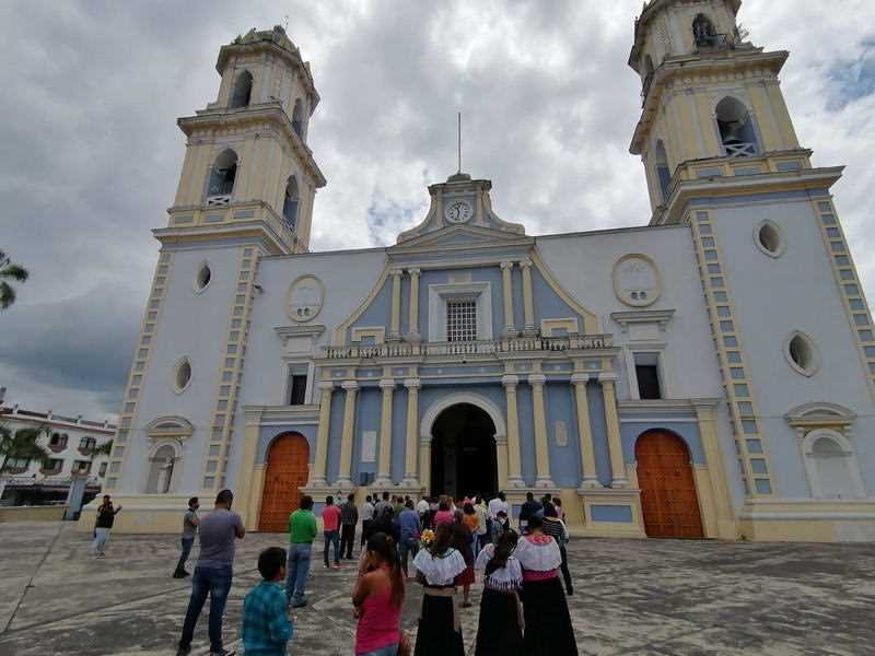 Recuerdan con Viacrucis, pasión y muerte de Jesucristo