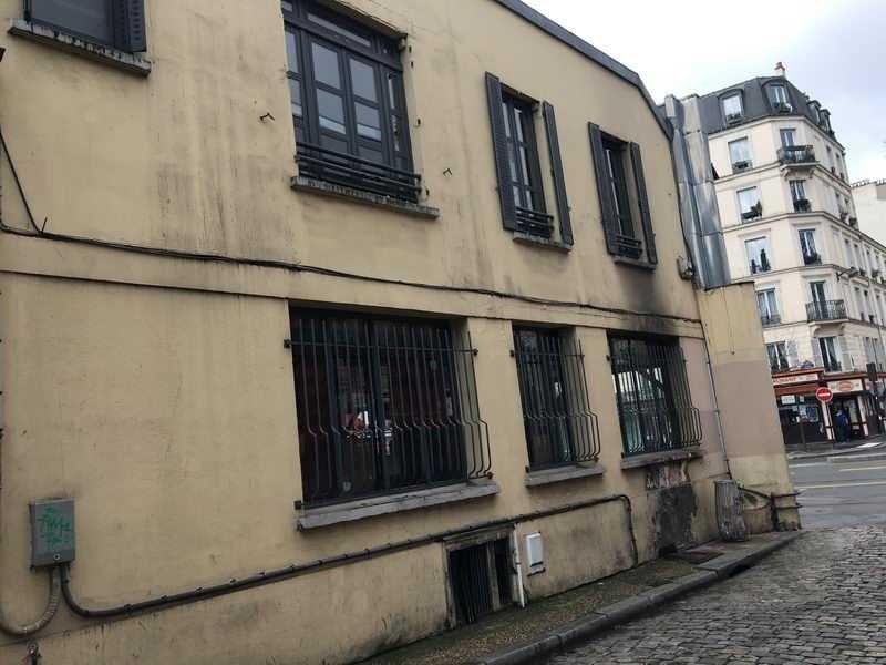 Un callejoncito en París