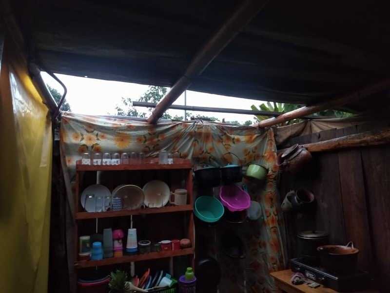 Casas destechadas deja tormenta en Ixhuatlán del Café