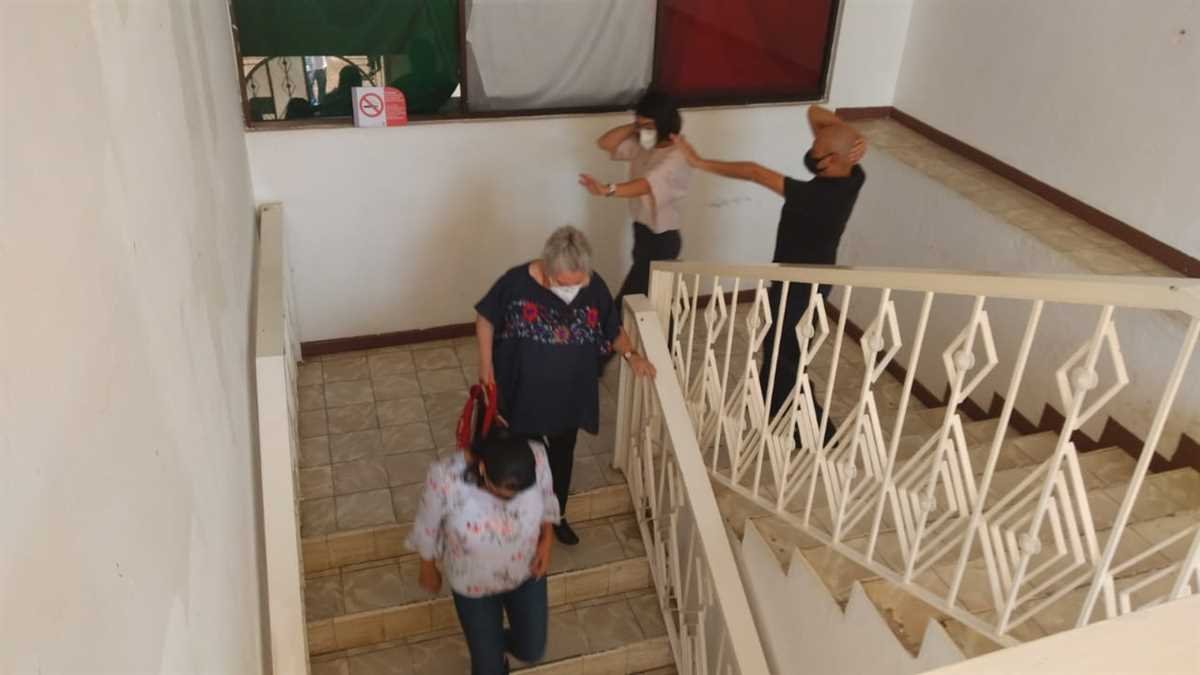 Ayuntamiento de Ixhuatlán del Café participa en mega simulacro
