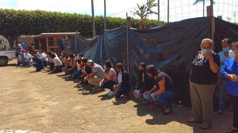 Ayuntamiento de Ixhuatlán del Café participa en mega simulacro