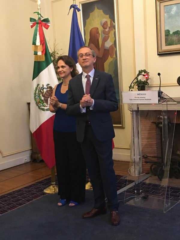 Adiós, señor embajador