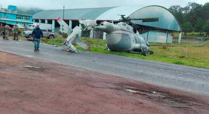 Desploma helicóptero donde viajaba Eric Cisneros; herido pero estable afirma Cuitláhuac