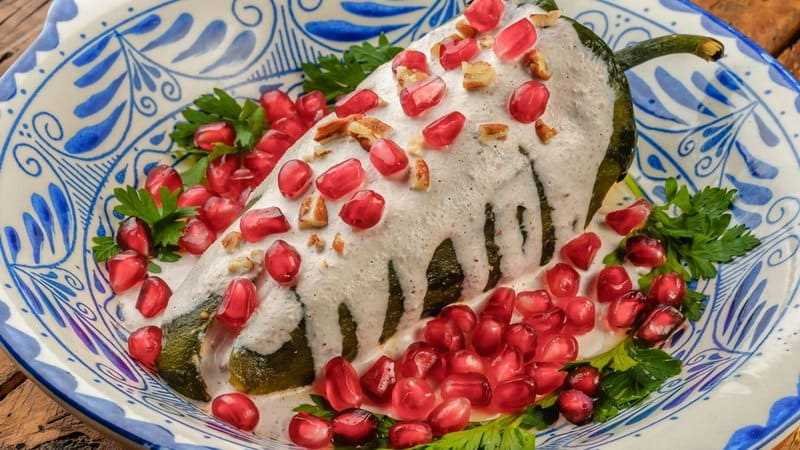Chiles en naogada
