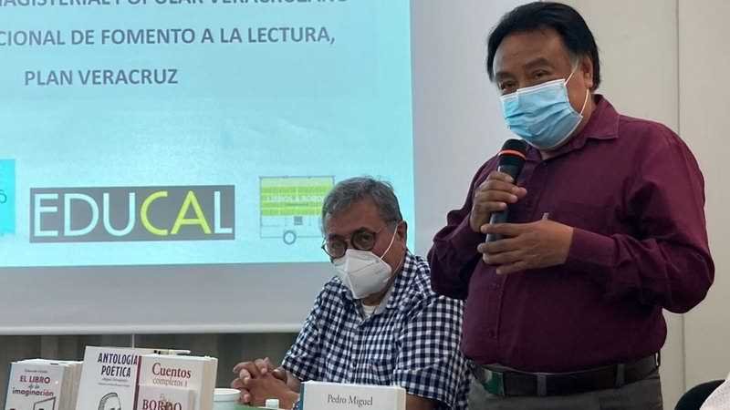 Acude el Presidente electo Juan Martínez Flores a la presentación del Proyecto de Fomento a la Lectura