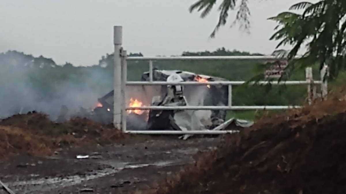 Se accidenta aeronave y se incendia en aeropista de San Rafael, Veracruz; muere piloto
